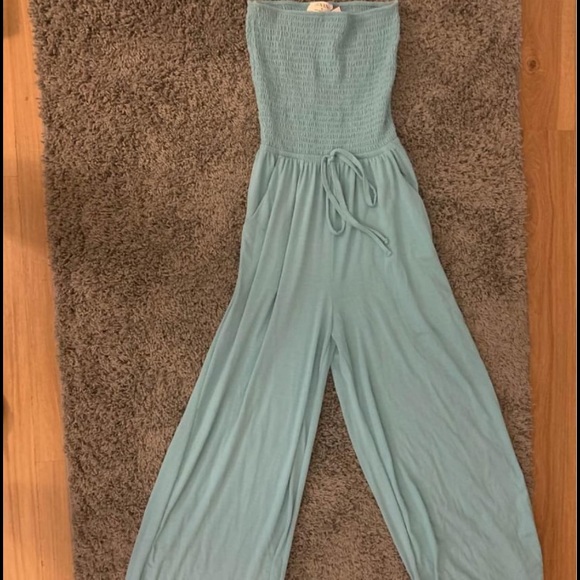 Pink - Picture 2 of 3